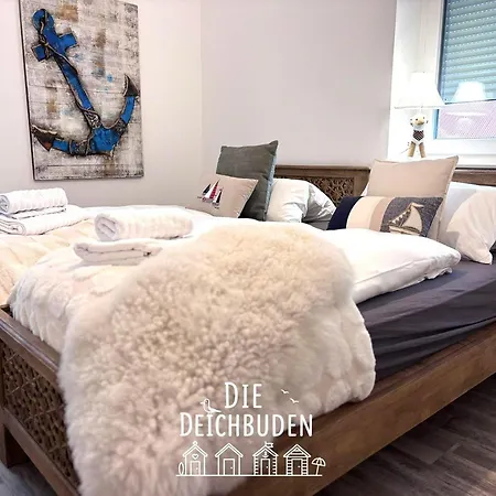 Apartment-3 アパート *